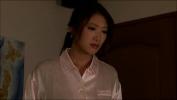 Film Bokep Japanese step Mom wearing satin blows her son gratis